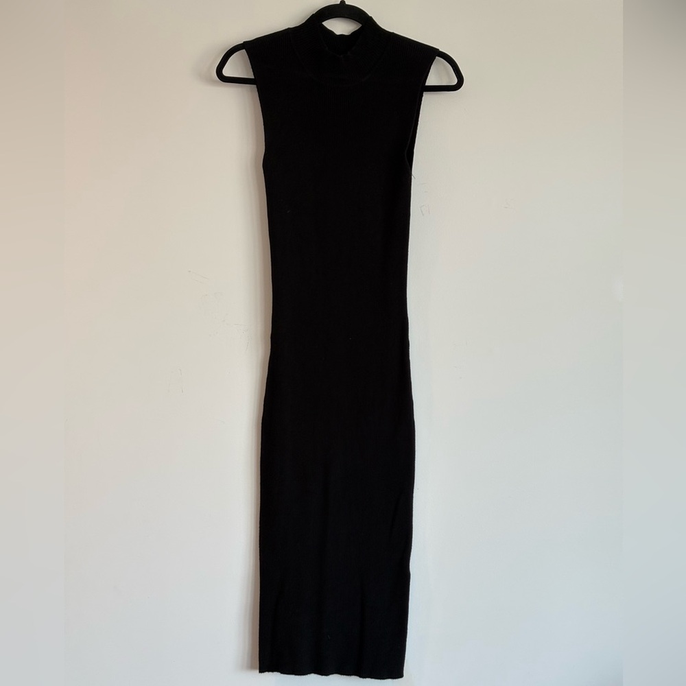 Le Chateau Classic Black Maxi Dress